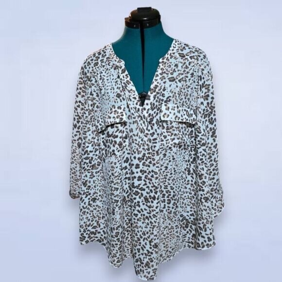 Torrid Harper Georgette Pullover 3/4 Sleeve Blouse - Size‎ 3X - Picture 2 of 8